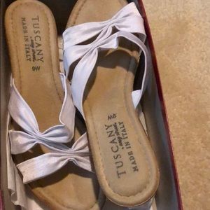 Tuscany wedge sandals size 9